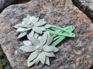 Puķu matu sprādzes mint-sudrabs