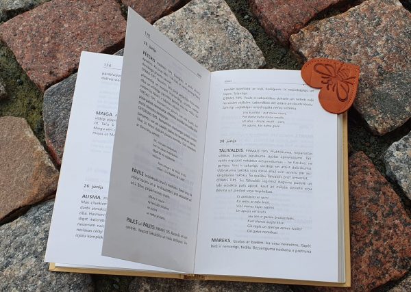 gramatzime-sirsnina1 Grāmatzīme-sirsniņa