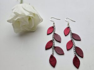 Lapiņu auskari sarkani-spīdīgi sarkani